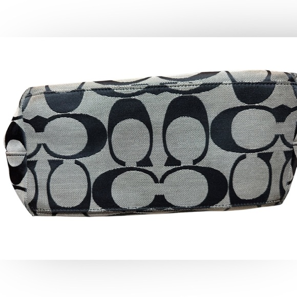 Coach Y2K Signature Canvas Demi Bag - Picture 7 of 11